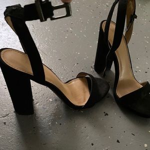 Express blacked heels